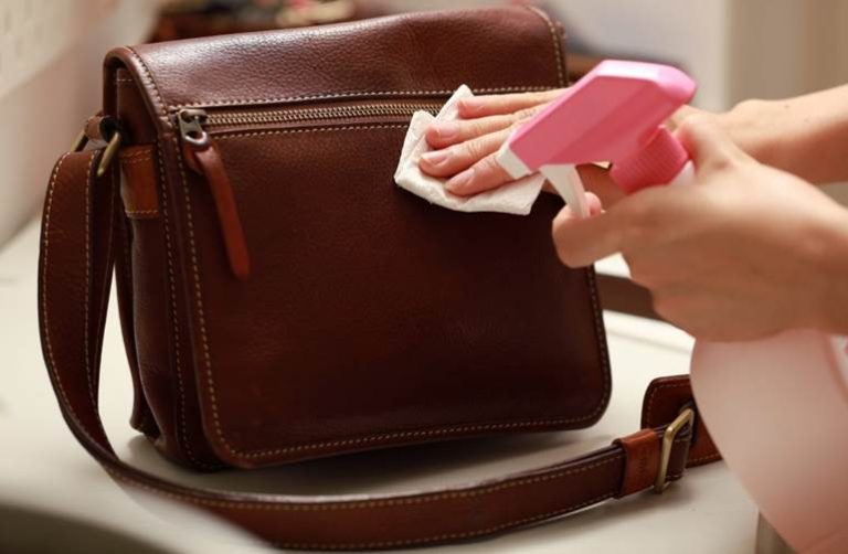 Como Tirar Tinta De Caneta De Bolsa De Couro Artesanato Passo A Passo