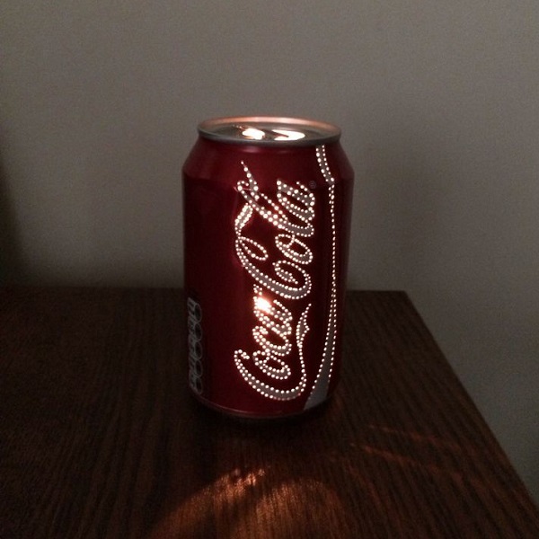 luminária de alta de coca cola