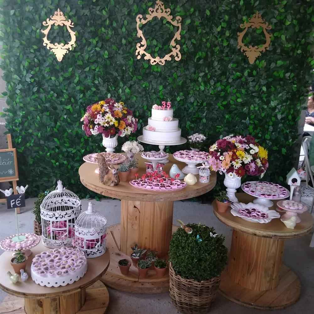 decoração de festa adulto com carretel