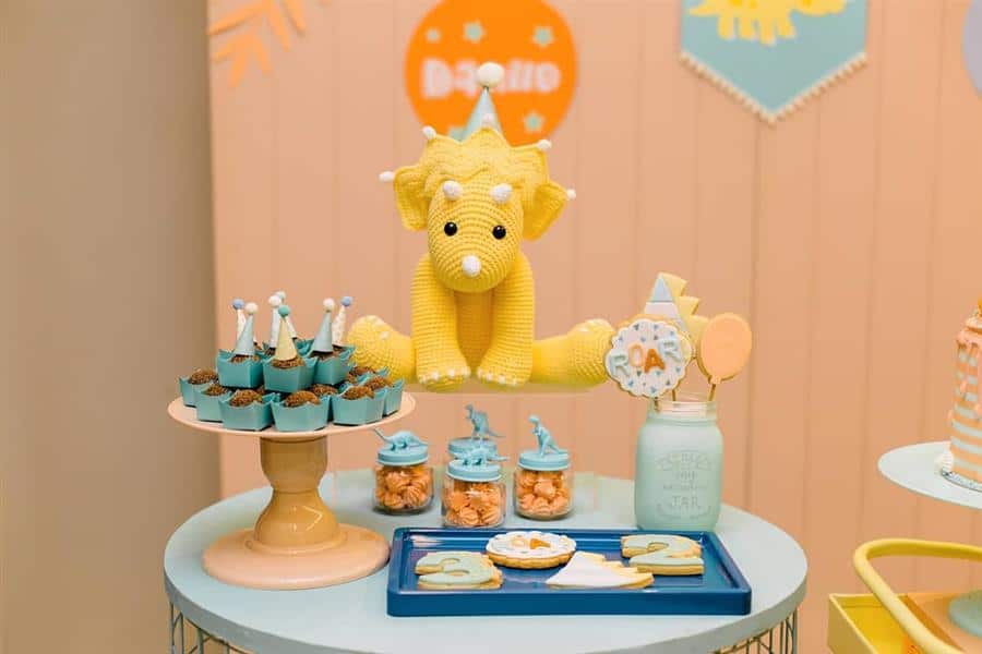 Decoração de festa infantil com amigurumi