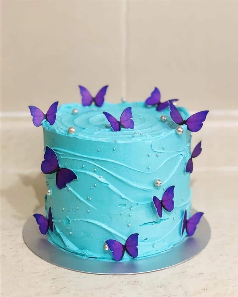 Como fazer Bolo azul turquesa com borboletas. 