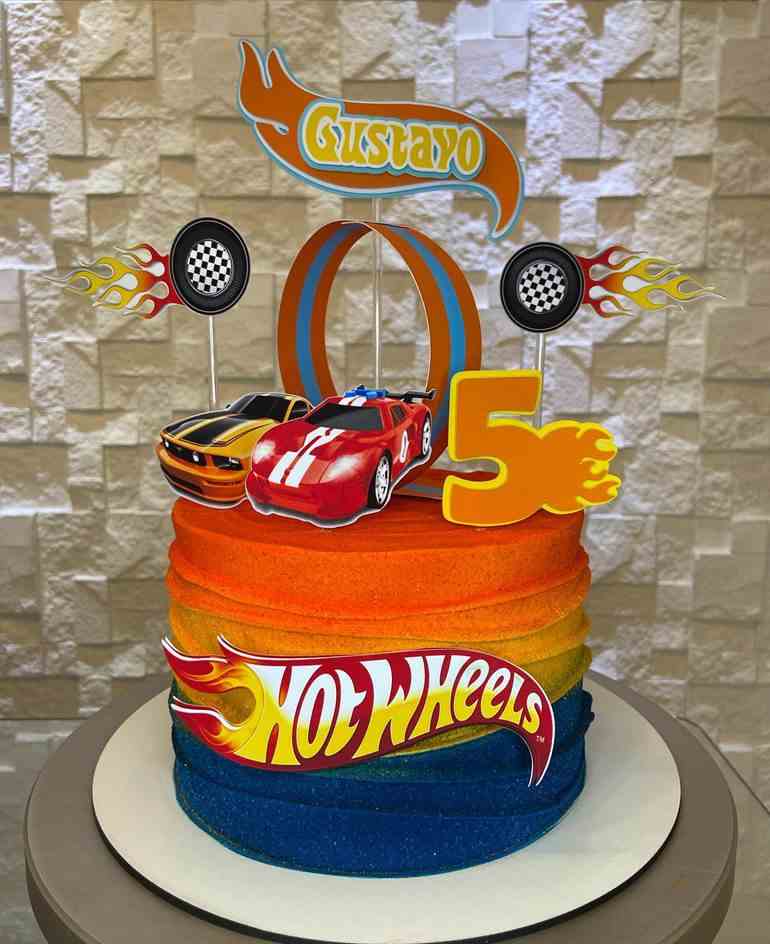Bolo Hot Wheels: ideias fabulosas para decoração de aniversário -  Artesanato Passo a Passo!