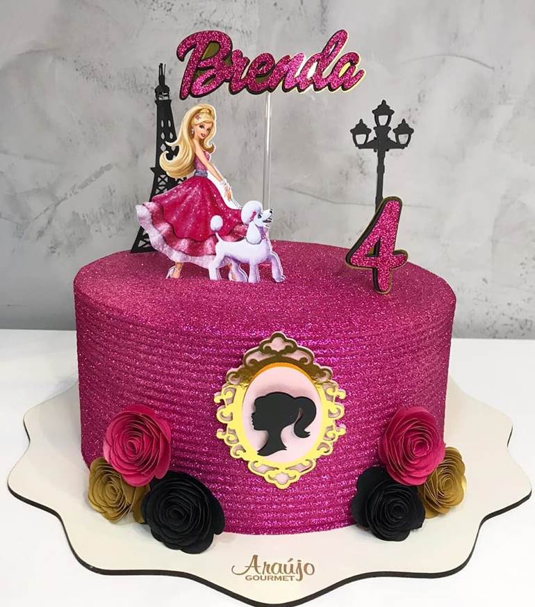 Um luxo esse bolo né!?#confeitariadesucesso #barbie