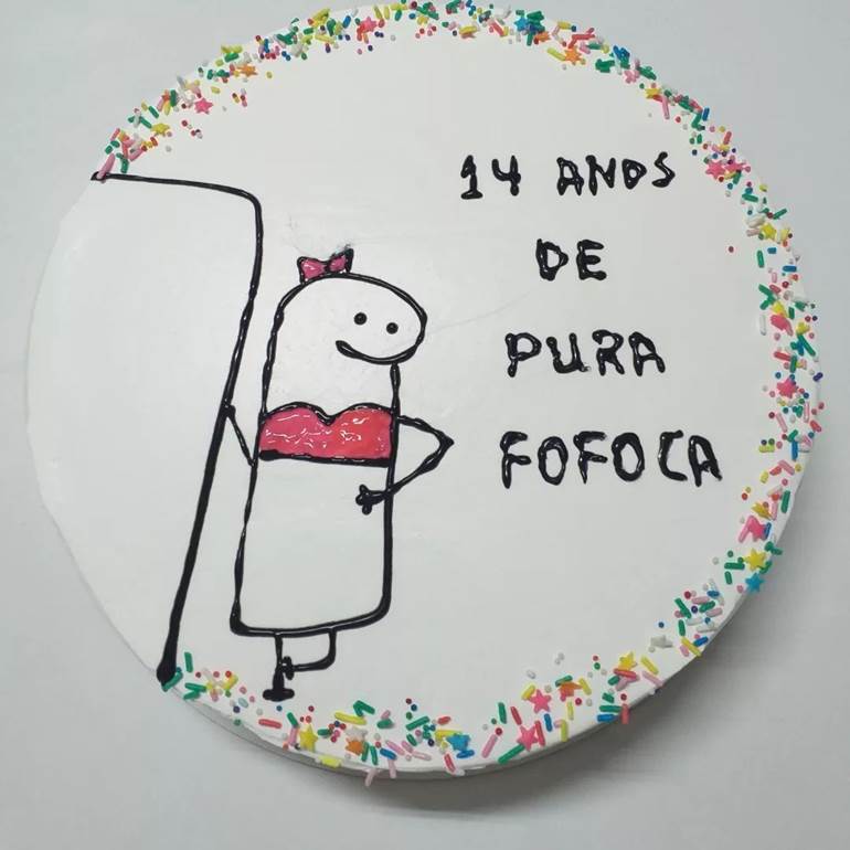 Topo de Bolo Meme palito zueira engraçado festa aniversario