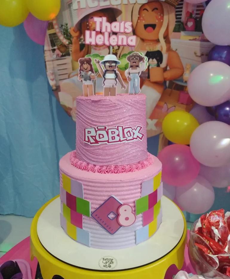Roblox  Aluguel de bolo fake, Enfeite para bolos, Aniversario