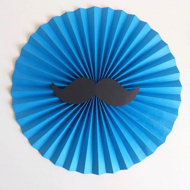 Origami com bigode novembro azul