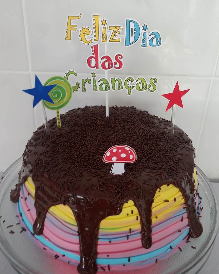 Bolo vulcão de brigadeiro