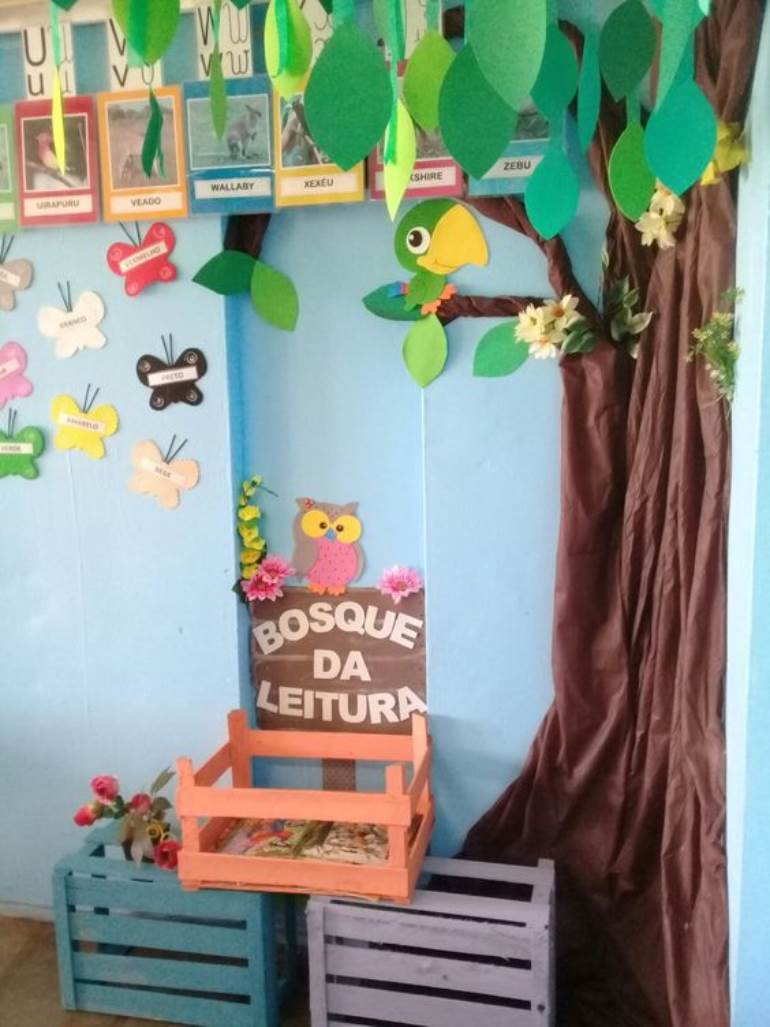 cantinho da leitura para educação infantil bosque