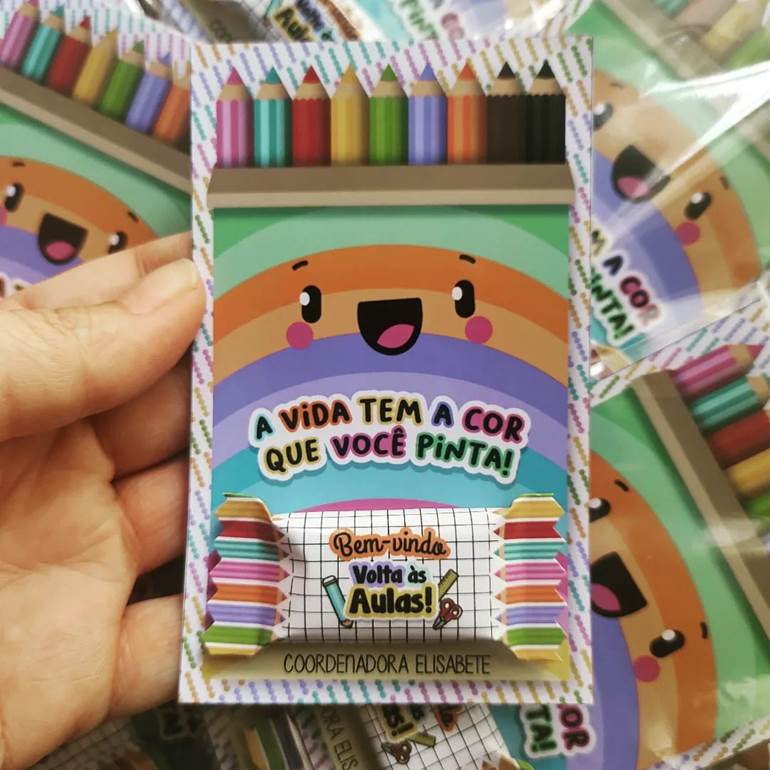 Bala em cartão personalizado de primeiro de aula